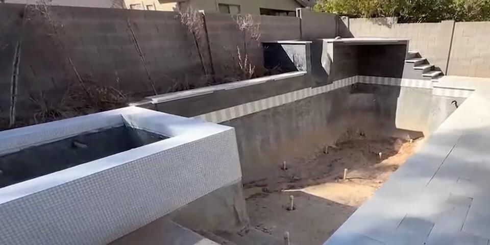 Gilbert pool business under fire for taking homeowners’ money ...