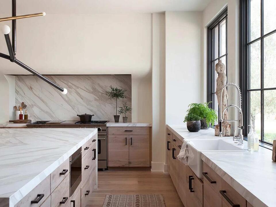 DIY Guide To Installing A Glass Tile Backsplash