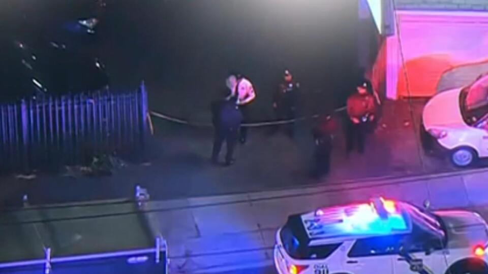 Man fatally shot outside Northeast Philly restaurant; suspect wanted ...