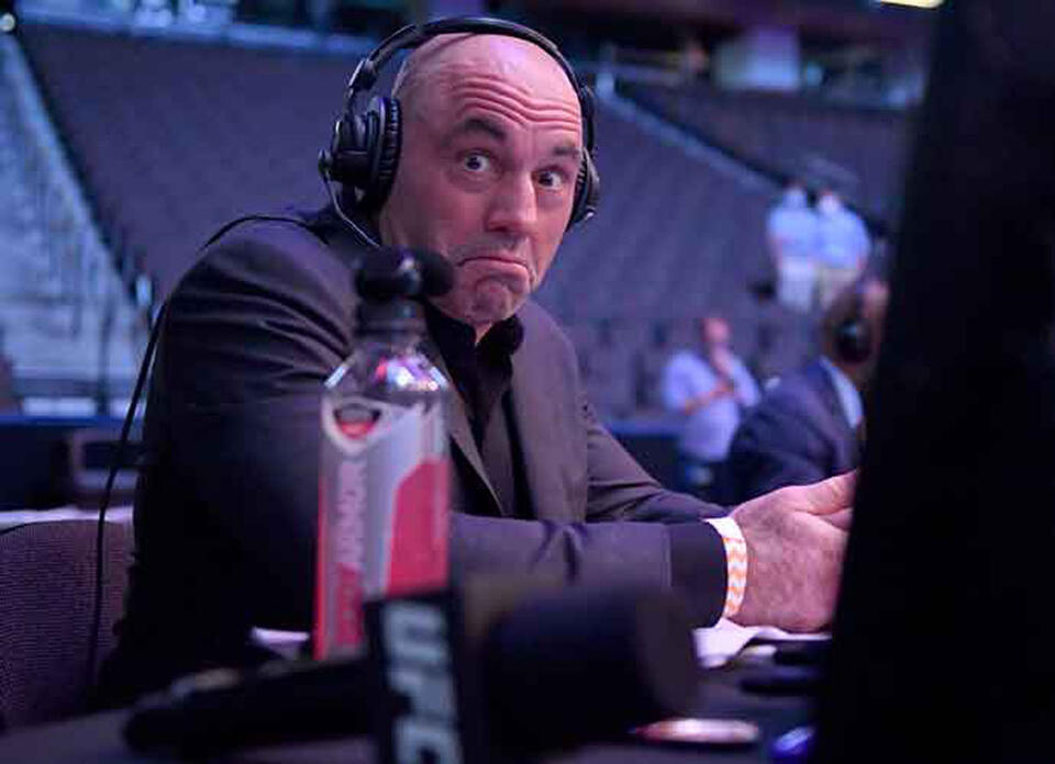 MAGA Supporter Joe Rogan Calls Trump’s White House Plaques About Biden ...