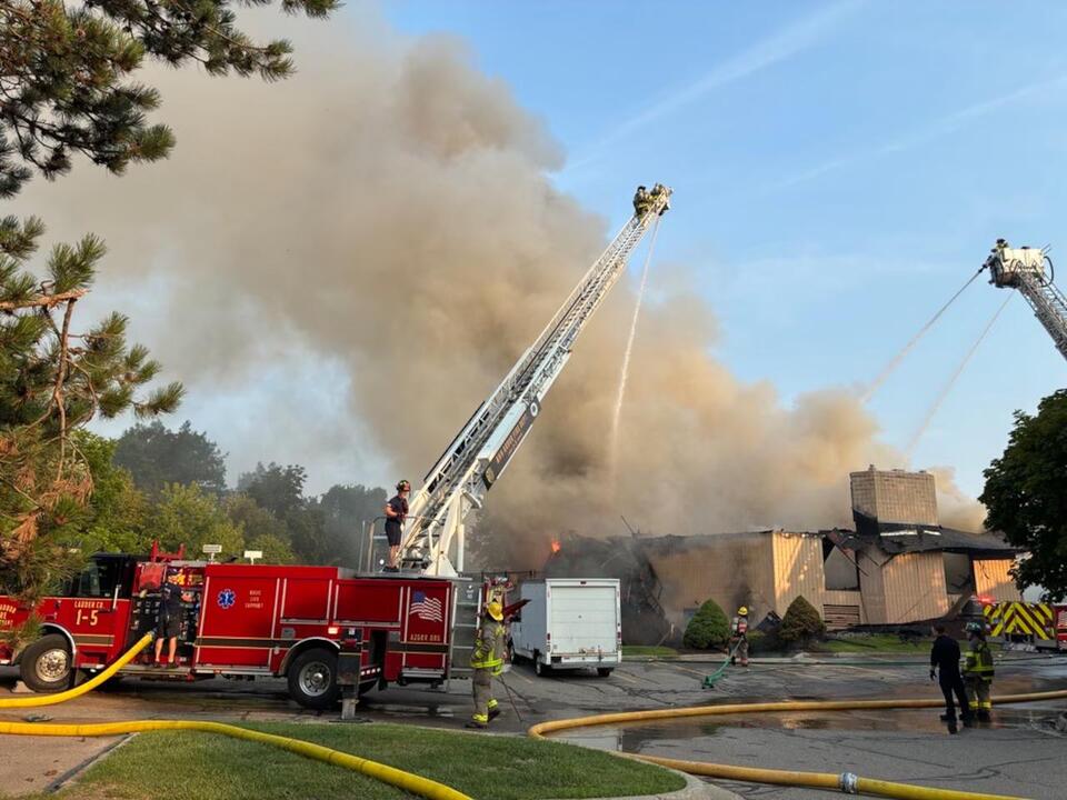 Crews battle building blaze at Ann Arbor apartment complex - NewsBreak