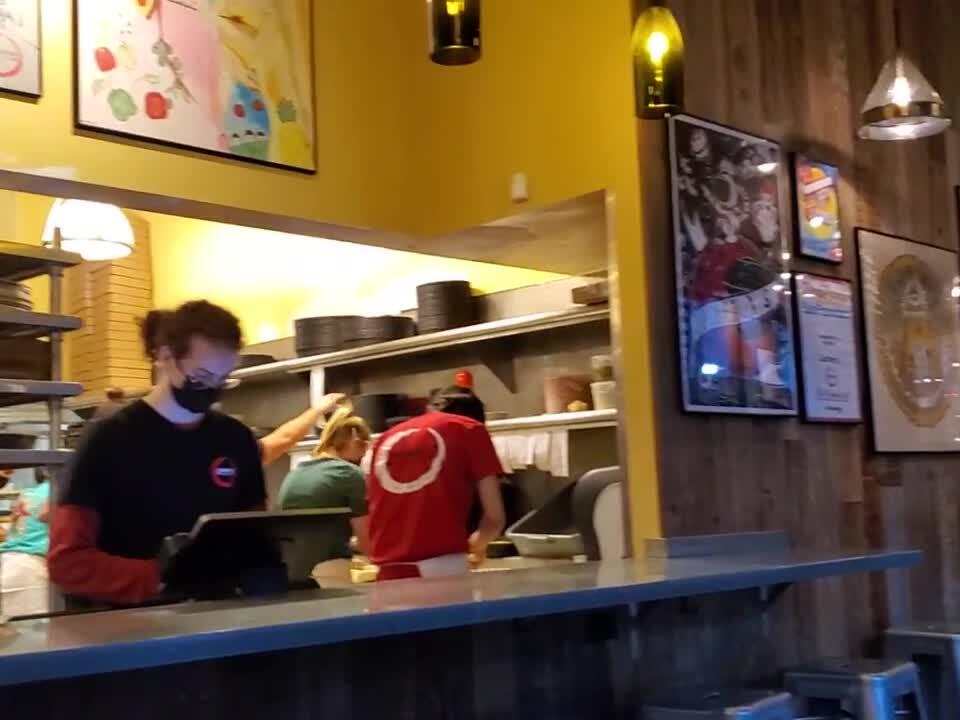 Check Out Zachary's Pizza For Some Awesome Deep Dish