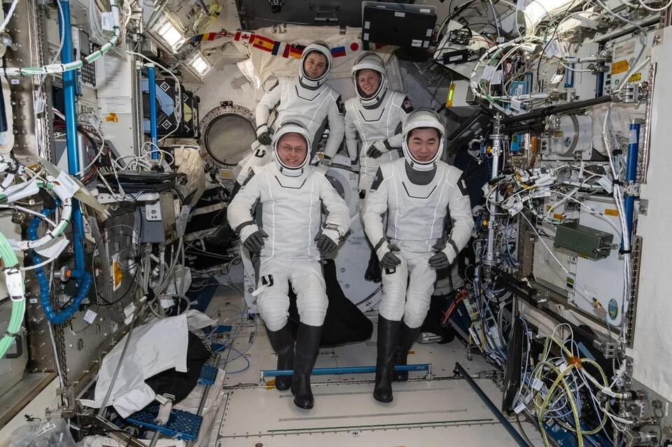 Sick astronaut, rest of crew to undock from ISS, NASA says