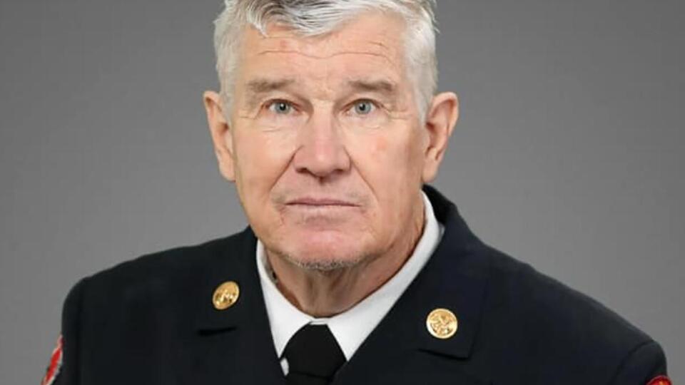 Miami-Dade Fire Rescue honors veteran captain who died in Doral - NewsBreak