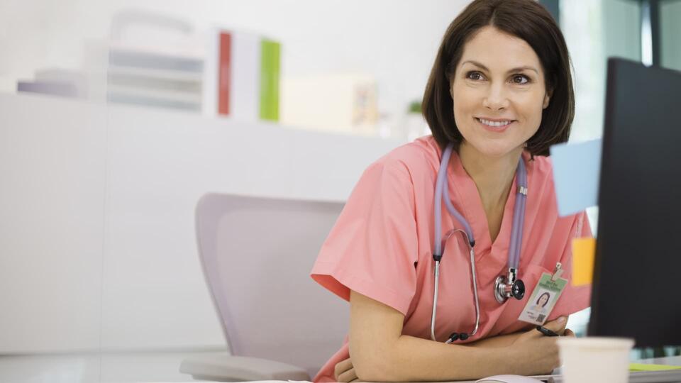 Best nursing school loans of 2026