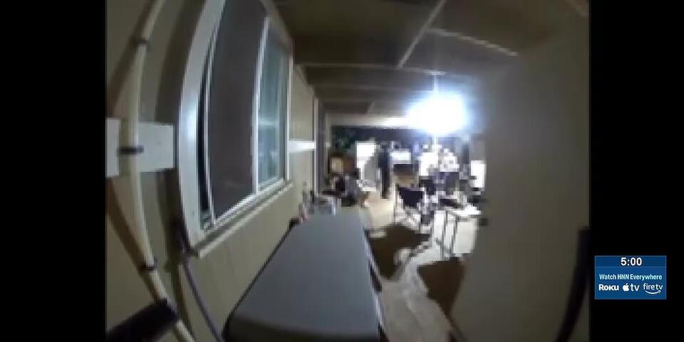 Caught on camera: 10 men allegedly mob Maui women in their own home ...