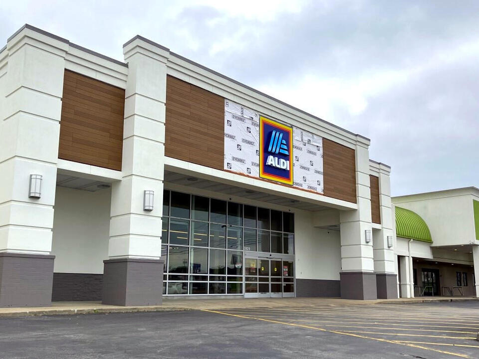 ALDI’s second Clarksville location under construction in old Bed Bath