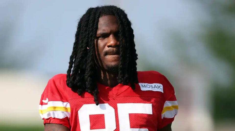 Chiefs Sign Promising WR to Active Roster Amid Rashee Rice’s Injury ...