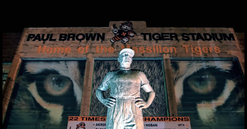 Massillon Blanks Canton McKinley 31-0 for 11th Straight Win in Storied Rivalry