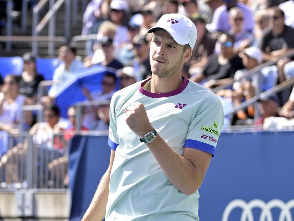 Hubert Hurkacz earns Shanghai date with Novak Djokovic - NewsBreak