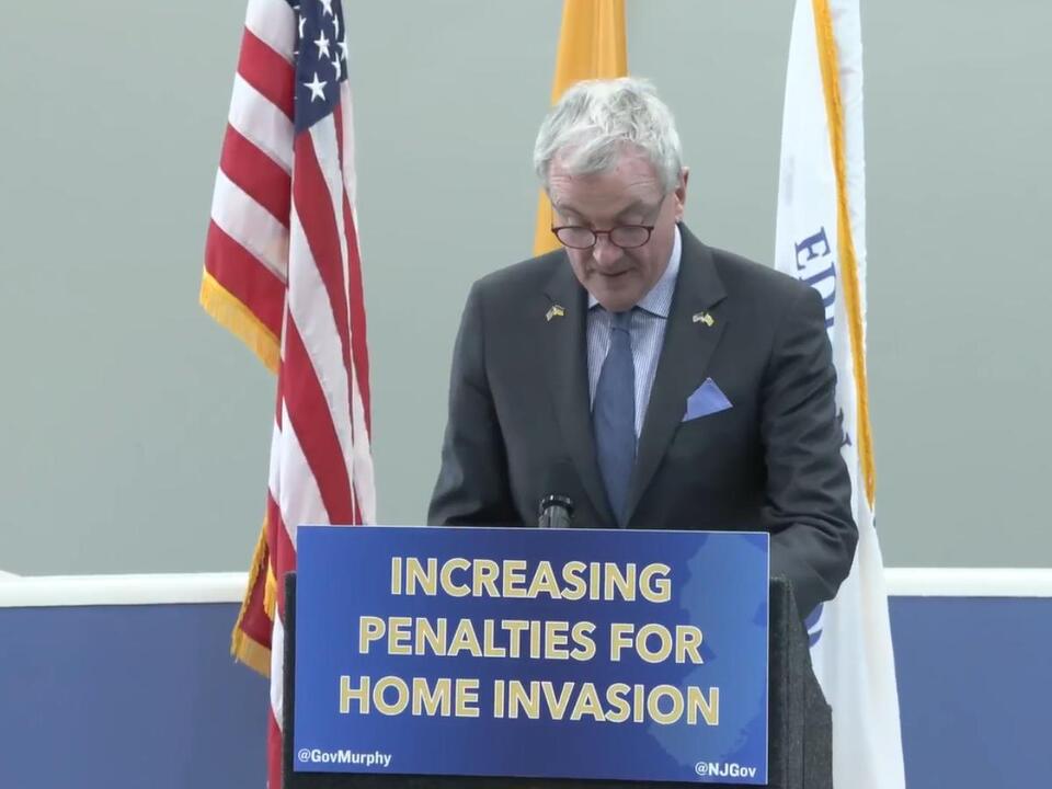 Murphy signs bill to make new, harsher penalties for home invasions and