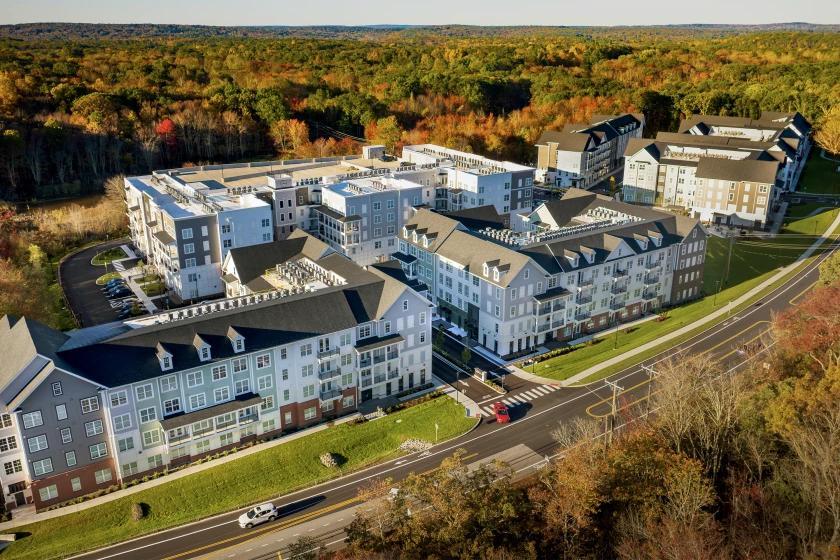 Mansfield opens vacant units near UConn to more grad student families ...