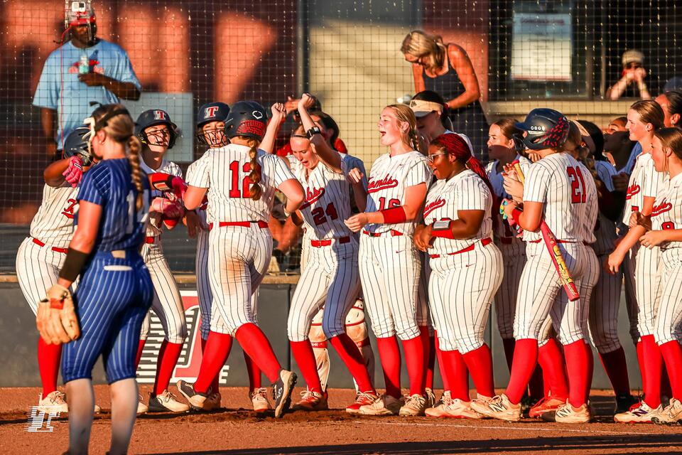 Morris Drives In Six as Toombs County Defeats Pierce County, 10-2