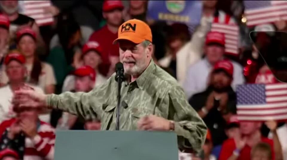 Ted Nugent Tells Trump Rally Crowd That Hunter Turnout Could Eliminate ...