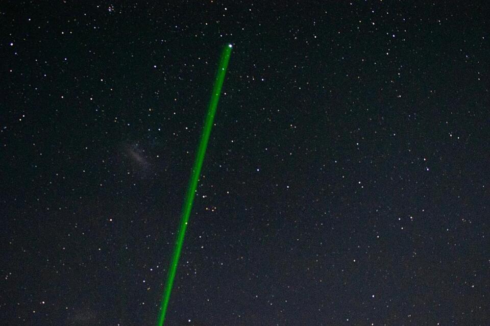 Dangerous ‘laser strikes’ on aircraft down for 3rd straight year, but hundreds still reported