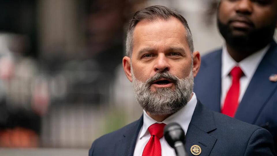 Image for Republicans move to oust embattled Florida GOP lawmaker in bitter primary fight