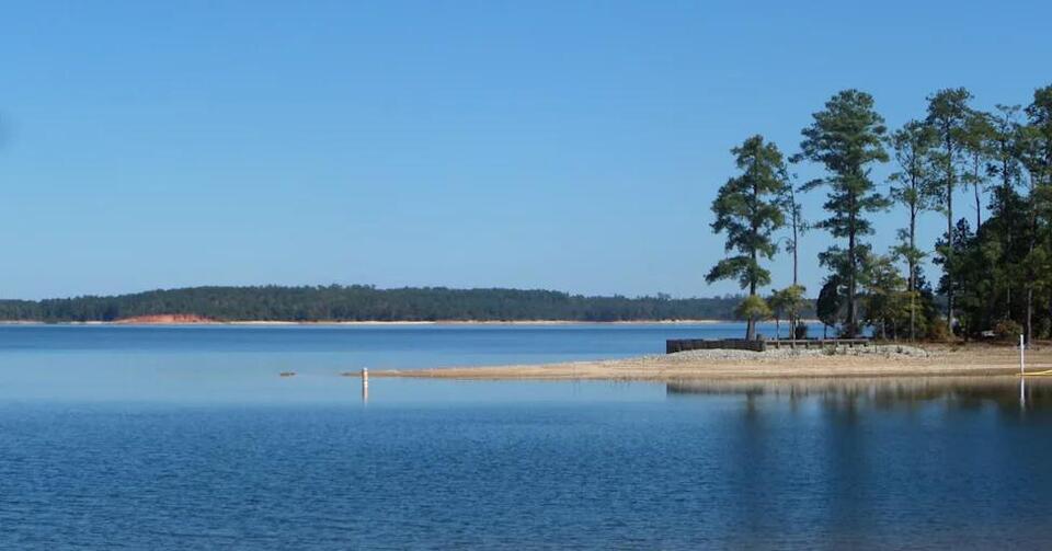 Georgia's Lost Town Still Hides Beneath This Massive Lake