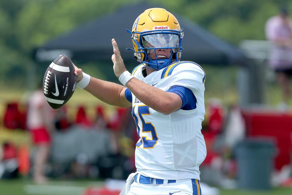Son of country music star, high school QB commits to SEC power - NewsBreak