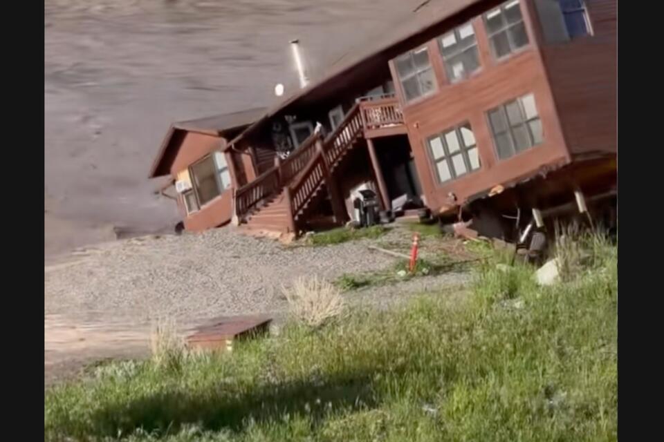 Candid Videos Show Horrifying Damage from WA State Floods - NewsBreak