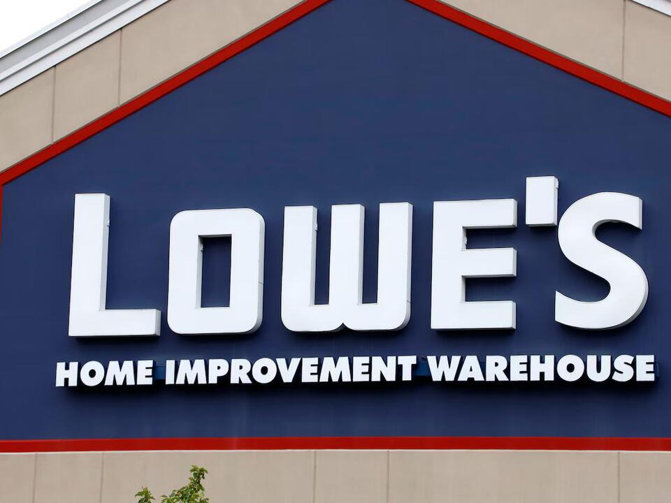 Lowe’s Black Friday hours 2024 What to know before you go to the store