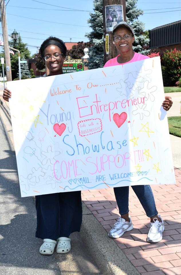 Nassau County young entrepreneurs showcase businesses in Uniondale