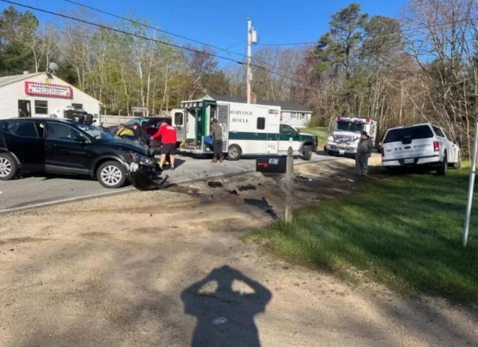 18-Year-Old Woman Seriously Injured in Two-Vehicle Crash in Maine ...