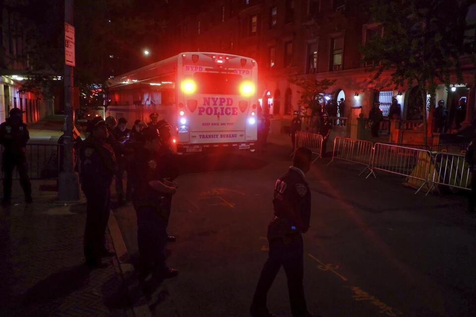 Police clear pro-Palestinian protesters from Columbia University’s ...