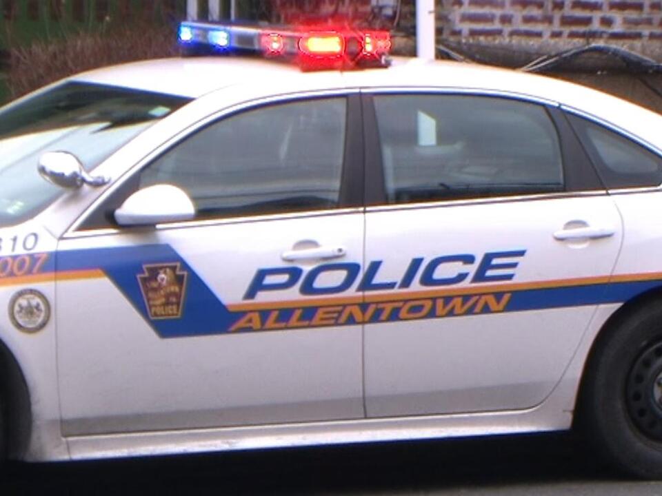 Armed robbery arrest in Allentown: Suspect caught with bat, cash, cops ...
