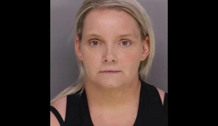 Cincy Woman Passed Out at Wheel With Kids in Back Seat, Cops Say ...