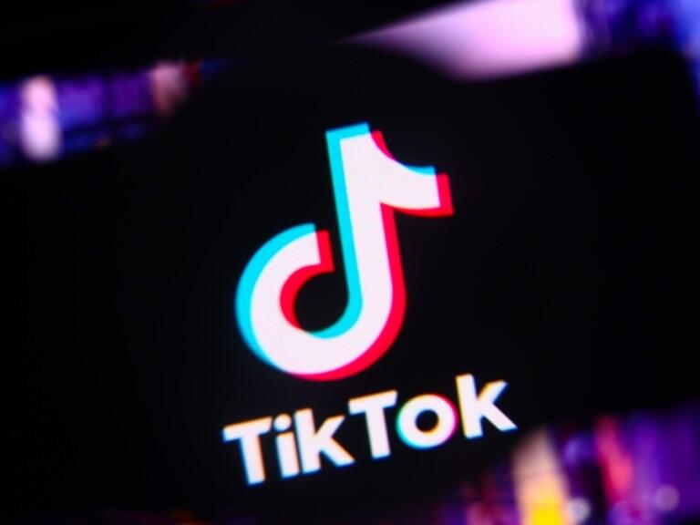 What Is TikTok ‘Maps’ Dance Trend? Explained