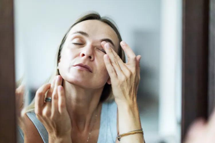 Fans Over 65 and I Are “Holding Off” on Pricey Botox Injections Thanks ...