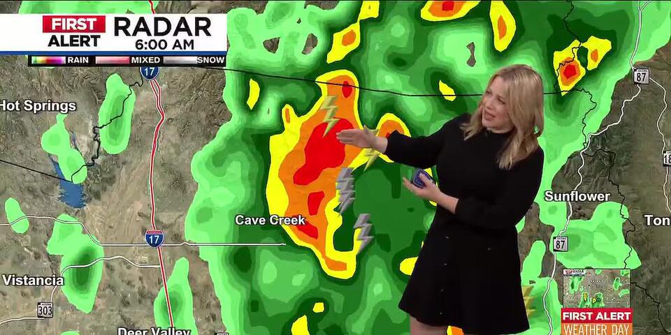 Morning storms, wind force delays at Phoenix Sky Harbor