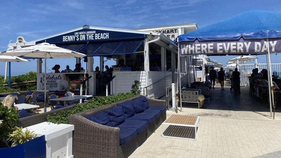 Lake Worth Beach to offer Benny’s on the Beach lease extension