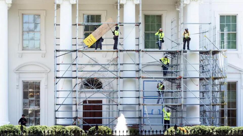 Construction worker injured at White House while removing scaffolding