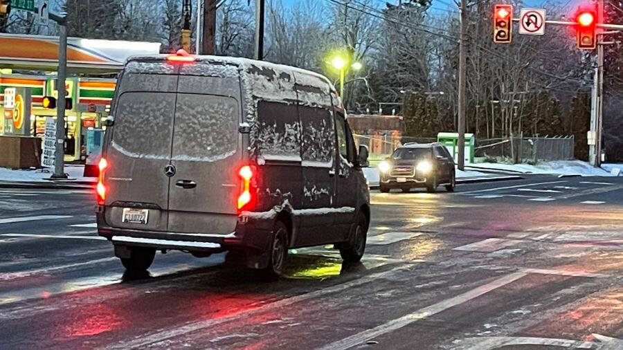 Frigid cold, bad commute conditions, weekend snow ahead for Seattle ...