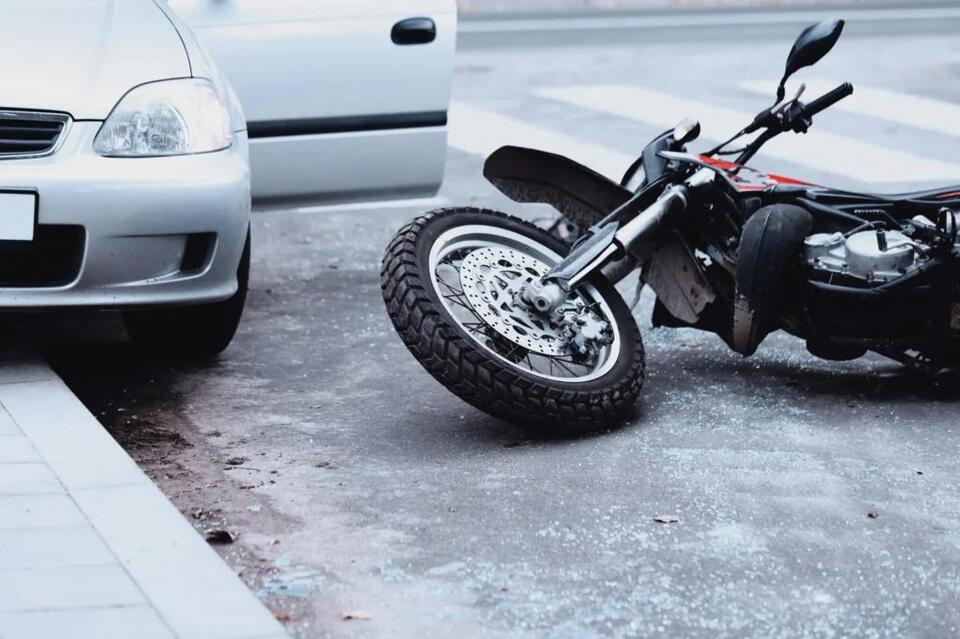 Injuries Reported in Startling Motorcycle Crash on Highway 99 near Main ...