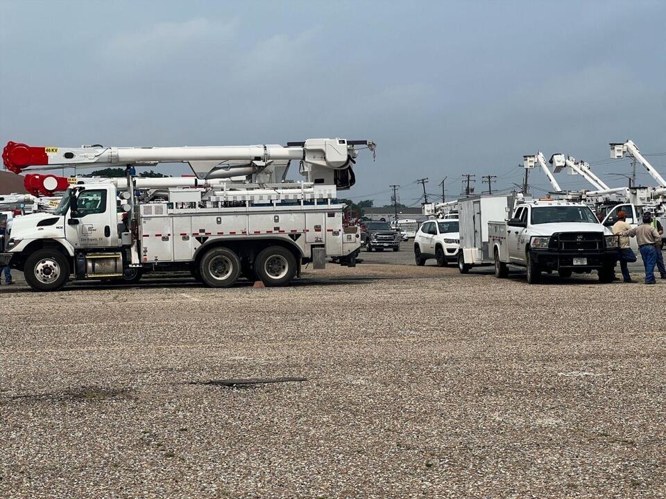 SWEPCO gives update on outages, could be 1 week until full restoration