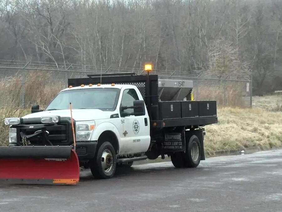Snow plow crews to be dispatched Tuesday night in Columbia for ...