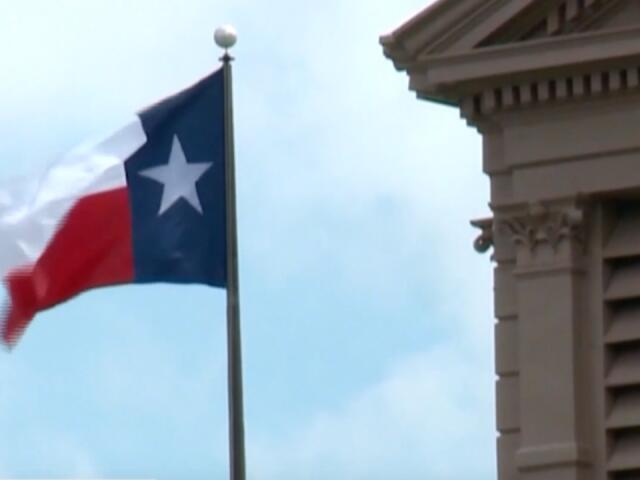 Texas Democrats flee state to block controversial redistricting plan ...