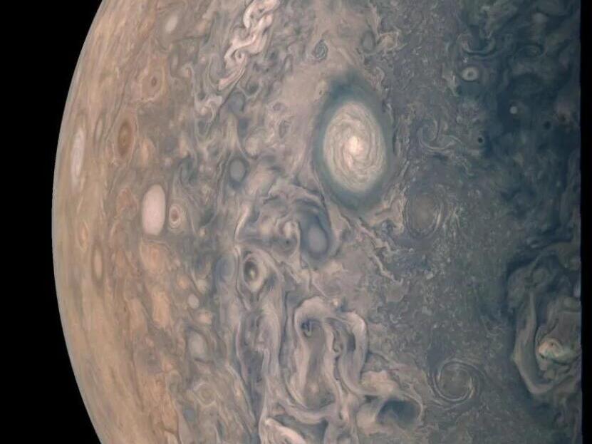 Jaw Dropping Jupiter Images Show Gas Giant In Eye Popping Detail