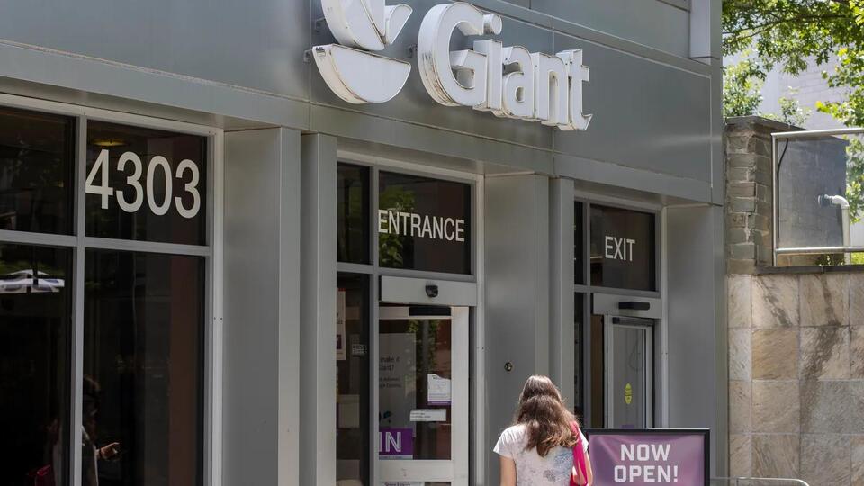 Giant Food cuts loyalty coupon friction with Savings Stations