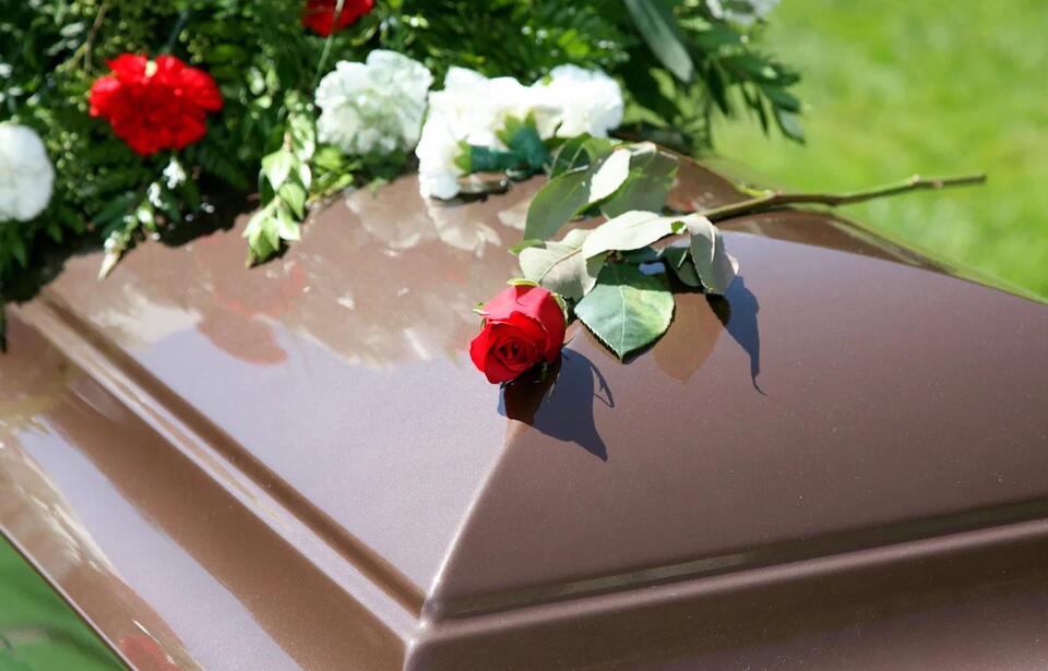 Family Sues Two Funeral Homes After Deceased Veteran’s Brain Found