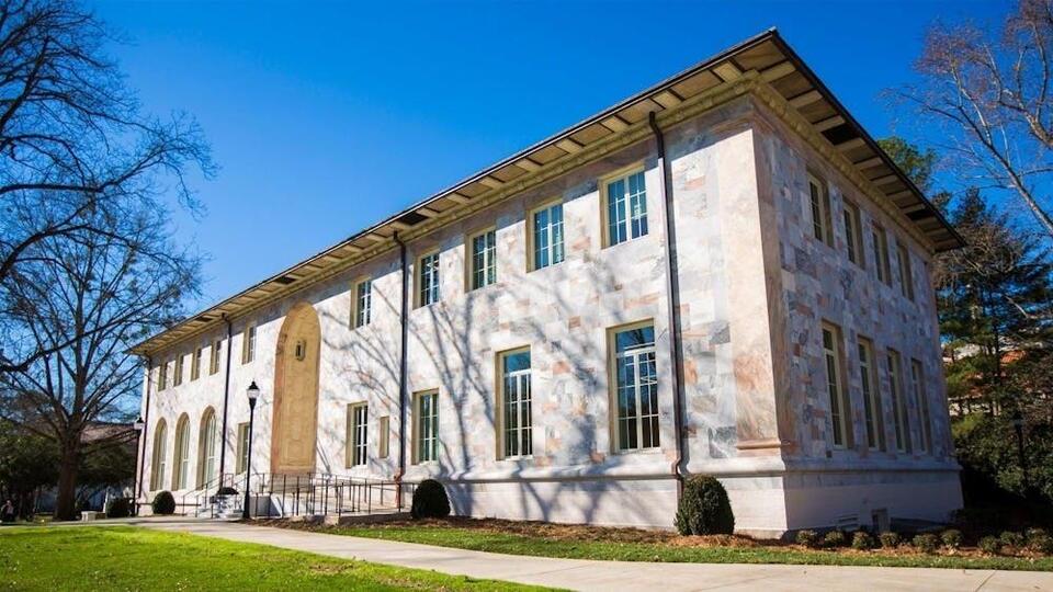 Emory University admits Regular Decision students to Class of 2029 ...