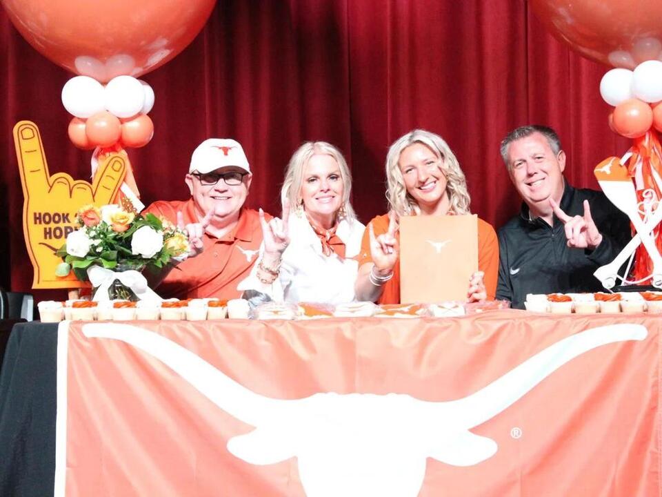 18 BryanCollege Station athletes make a splash by taking part in