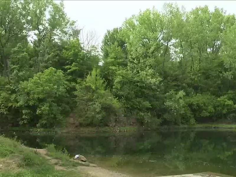 Bettendorf police identify 16yearold in apparent drowning at Crow