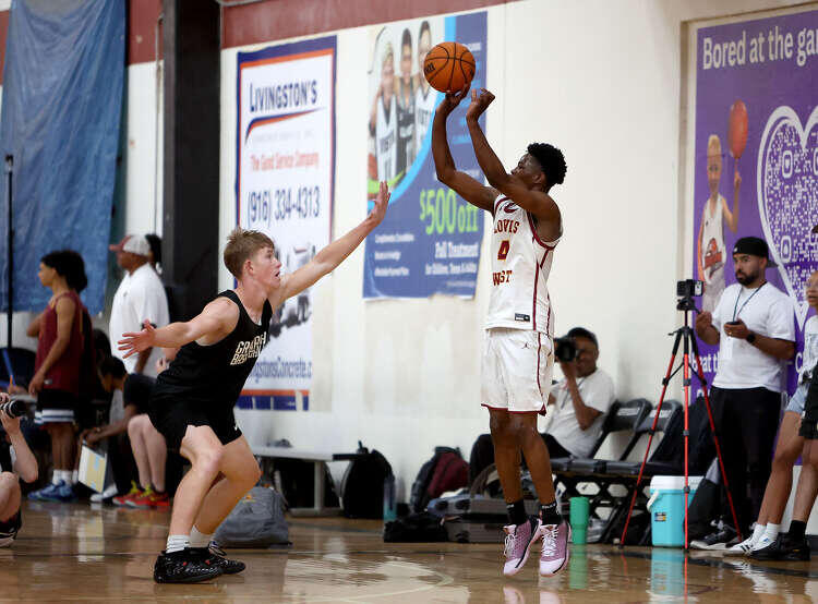San Ramon Valley, Granada players impress in boys basketball showcase