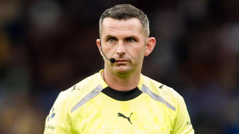Ex-PGMOL Chief Drops Verdict on Michael Oliver’s ‘Integrity’ After ‘£ ...