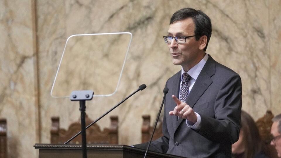 With a Phone Call, Washington Governor Keeps Emergency Powers Bill ...