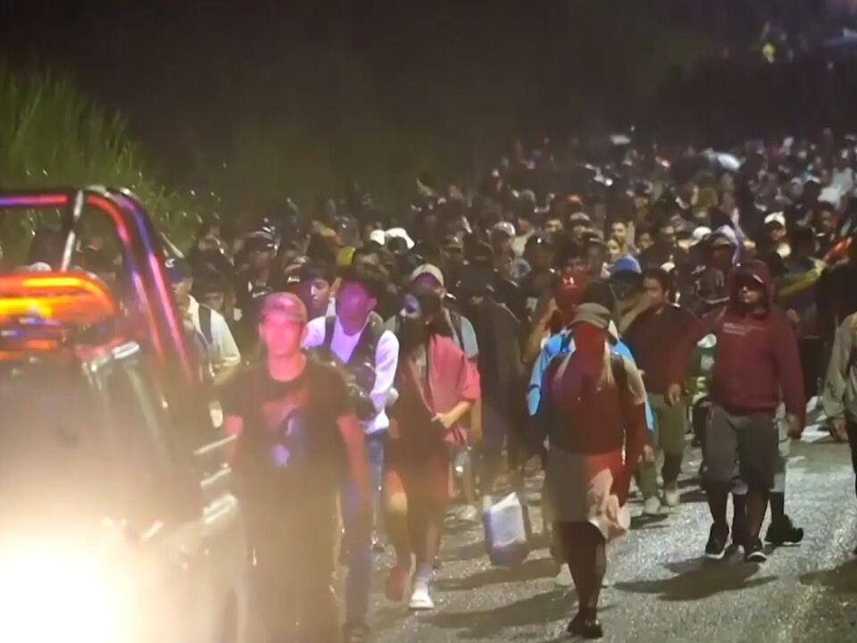 Large migrant caravan departs southern Mexico ahead of US election