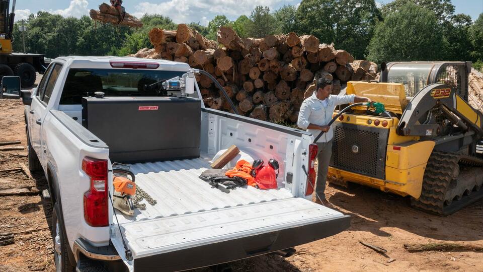 Weather Guard Redesigns Transfer Tanks for Work-Truck Fitment and ...